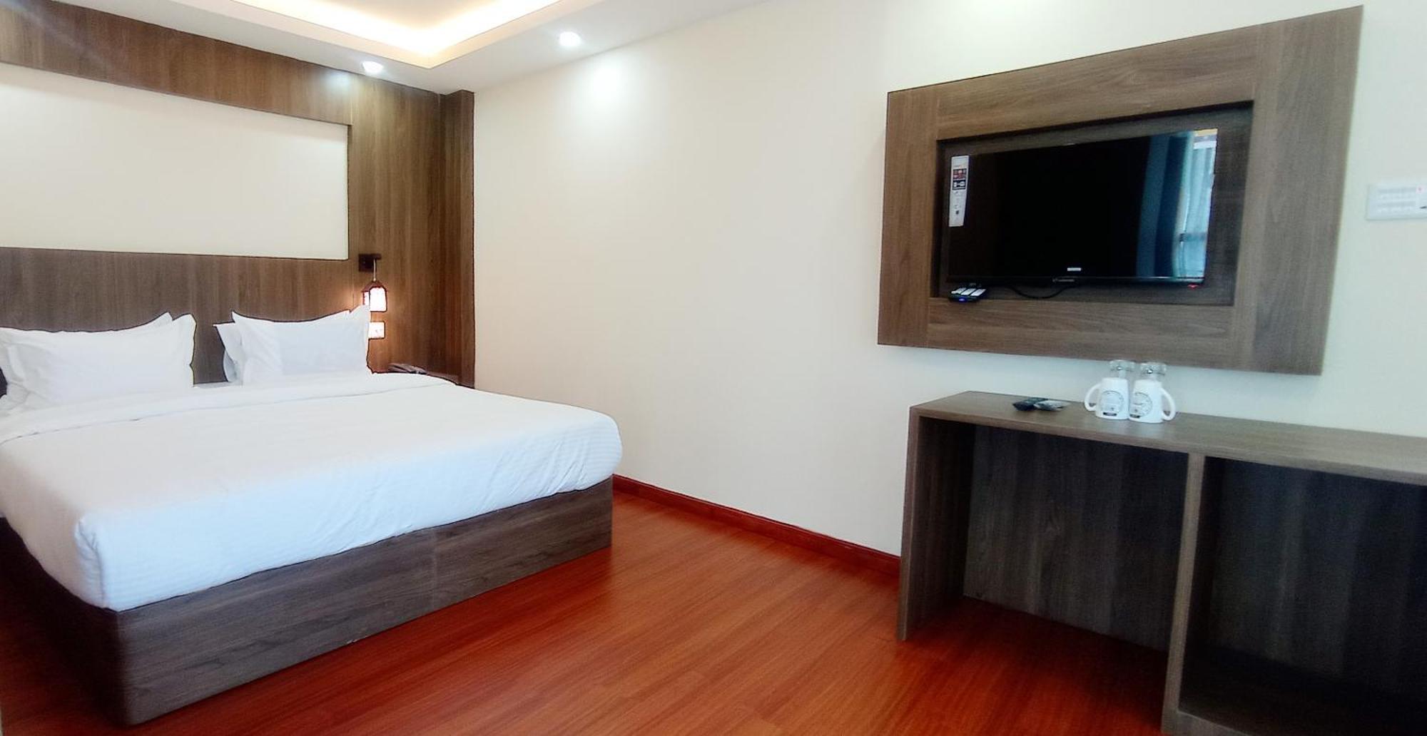 Hotel Aerolink Катманду Екстериор снимка